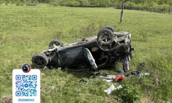 Сахалинка на BMW спровоцировала аварию и скрылась