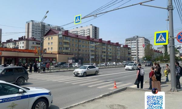 Водитель Toyota сбил пешехода на переходе в центре Южно-Сахалинска