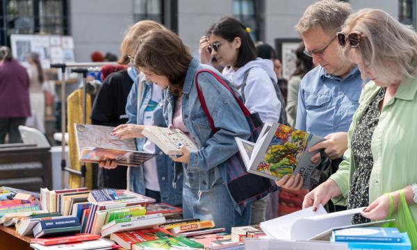 Юбилейная библиоярмарка "Сахалинский Арбат" пройдет в Южно-Сахалинске 20 сентября