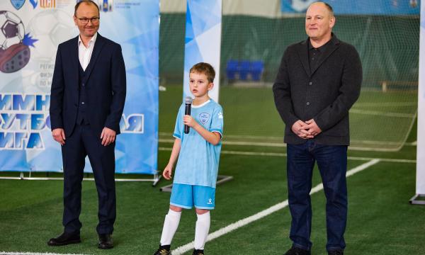 На Сахалине стартовал XII сезон "Зимней футбольной лиги"