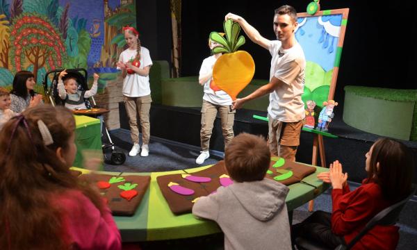 Сахалин принимает гастроли Белгородского театра кукол