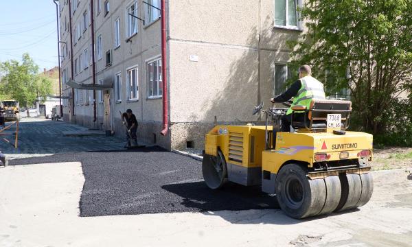 Программа ямочного ремонта дворов охватила все районы Сахалинской области Программа ямочного ремонта дворов охватила все районы Сахалинской области