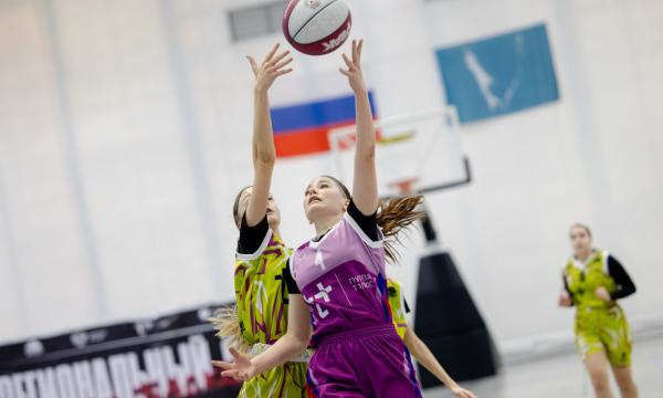 На Сахалине определили победителей регионального финала "КЭС-Баскет" На Сахалине определили победителей регионального финала "КЭС-Баскет"