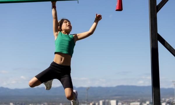 Более 400 юных сахалинцев преодолели полосу препятствий на гонке "Pride Race"