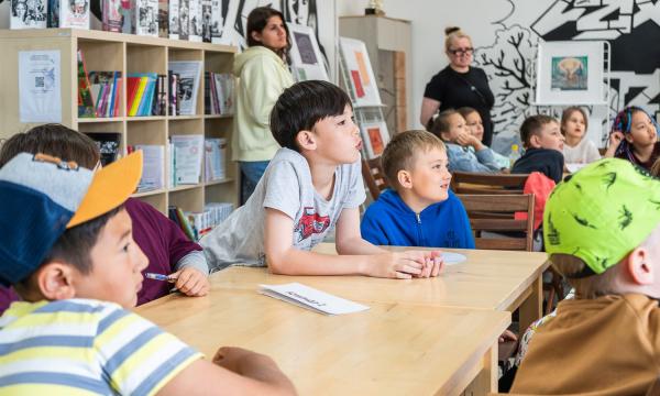 Сахалинские школьники искали скрытые смыслы в сказках Сахалинские школьники искали скрытые смыслы в сказках