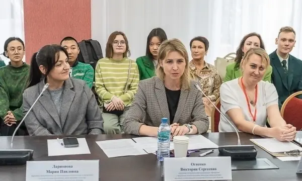 В Южно-Сахалинске прошёл круглый стол «Бумажный след: как снизить нагрузку на планету»