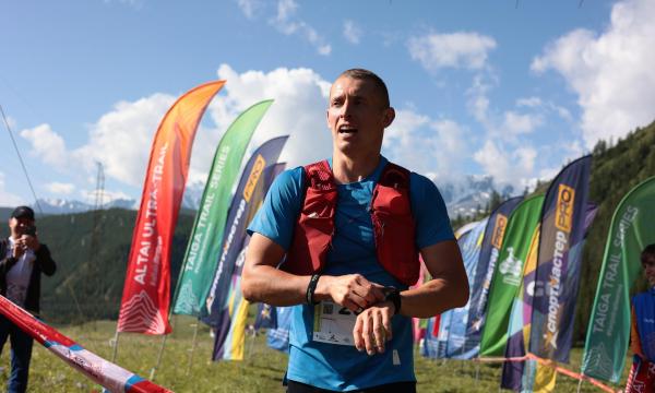 Сахалинец завоевал золото в горном забеге по алтайским хребтам