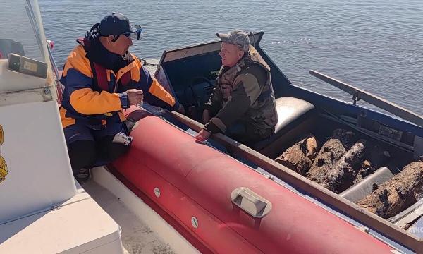 Инспекторы Центра ГИМС продолжают патрулирования водоемов Инспекторы Центра ГИМС продолжают патрулирования водоемов