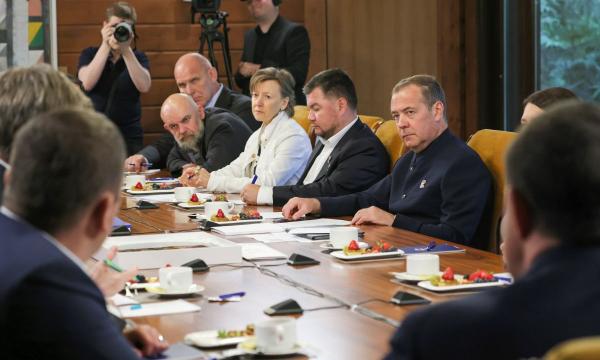 Новая Народная программа «Единой России»: от миллионов обращений к деталям развития до 2031 года Новая Народная программа «Единой России»: от миллионов обращений к деталям развития до 2031 года
