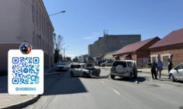 Подросток пострадал в ДТП на нерегулируемом перекрестке в Южно-Сахалинске