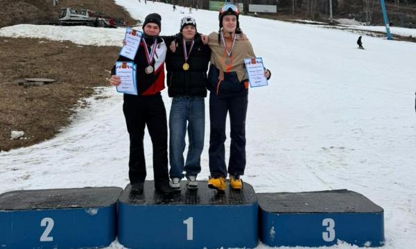 Сахалинские спортсмены взяли три бронзы на всероссийских соревнованиях в Миассе