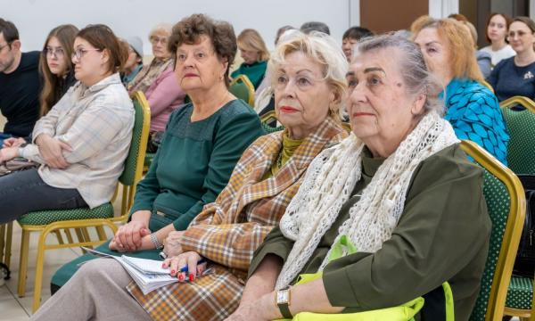 В главной библиотеке Сахалина показали документальный фильм о Гиви Манткаве