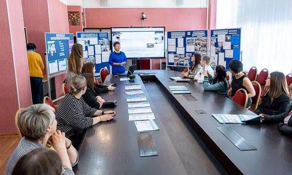 СахОУНБ продолжает делиться «бережливым» опытом