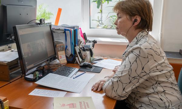 Сотрудница сахалинской библиотеки представила издания военных лет на конференции в Новосибирске