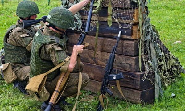 На Сахалине военнослужащие изучают зоны поражения техники НАТО из РПГ-7В