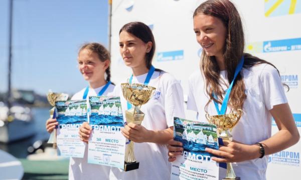 Пятая регата "Паруса Надежды" прошла в Холмске