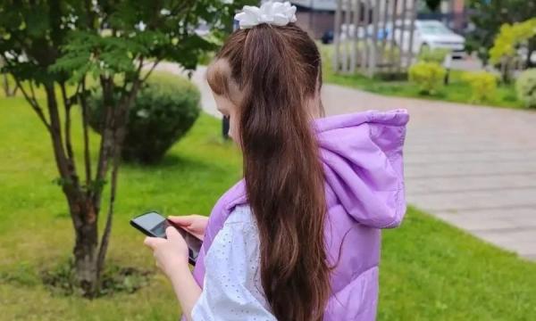 МТС застрахует детей от мошенников на 1,5 миллиона рублей