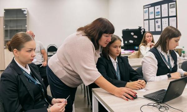 Новые инспекторы службы безопасности готовы к работе в аэропорту Южно-Сахалинска Новые инспекторы службы безопасности готовы к работе в аэропорту Южно-Сахалинска