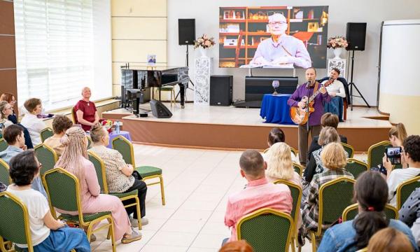 «На том корабле…»: сахалинцы почтили память Николая Тарасова