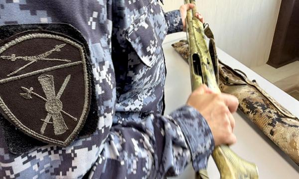Росгвардейцы за неделю изъяли у сахалинцев 18 единиц оружия