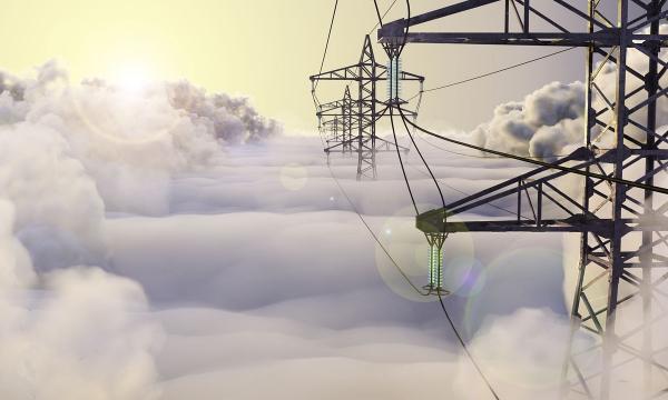 Сахалинэнерго очистили лед на двух ЛЭП