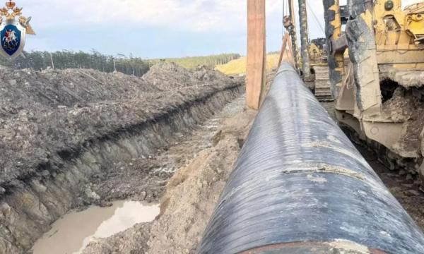 На Киринском месторождении в Ногликском районе погиб рабочий при укладке труб