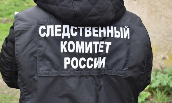 Следователи проверяют обстоятельства смерти мужчины в Холмске