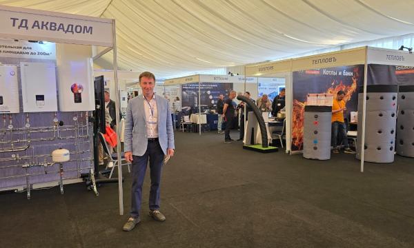 Сахалинские эксперты по капремонту изучают инновации на выставке во Владивостоке