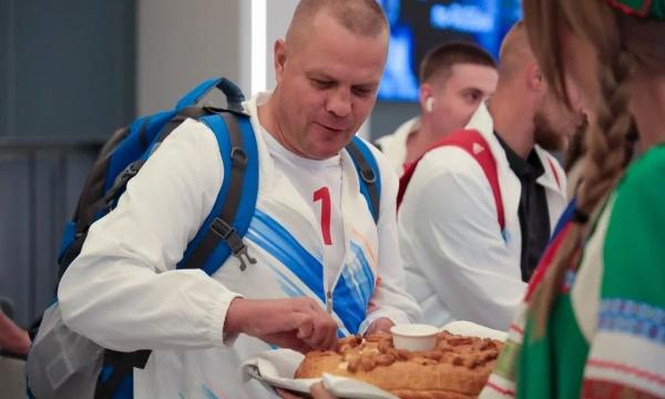 Сборные Амурской области и Хабаровского края прибыли на Сахалин для участия в Кубке Защитников Отечества