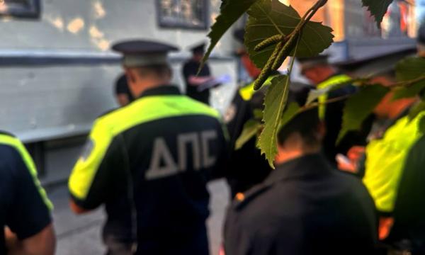 Более 3600 нарушений за сутки зафиксировали камеры на дорогах Сахалина Более 3600 нарушений за сутки зафиксировали камеры на дорогах Сахалина