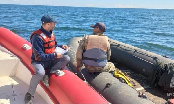 Инспекторы ГИМС   МЧС России патрулируют водоемы области