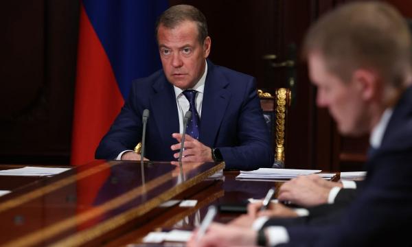 Дмитрий Медведев: "Единая Россия" поддержит проект федерального бюджета в первом чтении Дмитрий Медведев: "Единая Россия" поддержит проект федерального бюджета в первом чтении