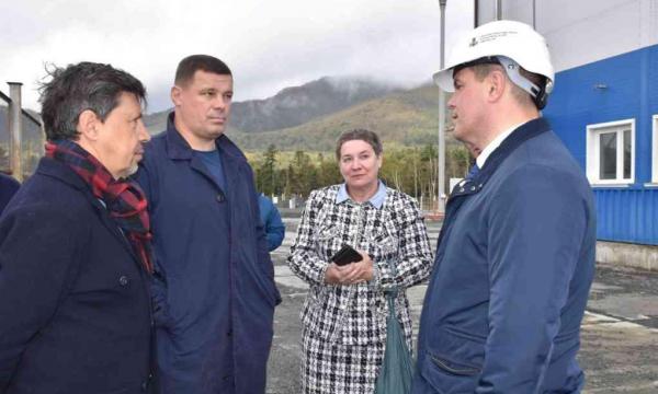 Члены комитета по экологии и природопользованию Сахалина посетили ТБО Извесковый