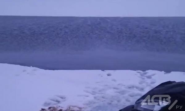 На Сахалине у села Стародубское оторвало припай