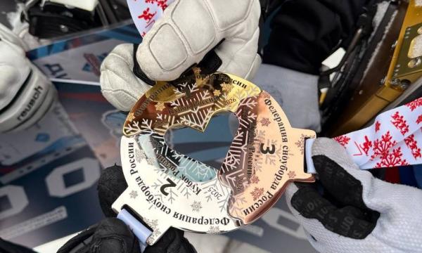 Сахалинская сноубордистка завоевала серебро Кубка России