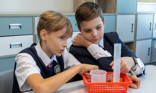 Старт открытиям: в Южно-Сахалинске заработал Научный клуб Первых