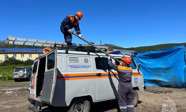 Спасатели МЧС России обеспечивают надежную работу госпиталя