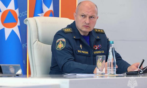 В беде не оставят: Глава МЧС Александр Куренков - о новых мерах поддержки пострадавших при ЧС