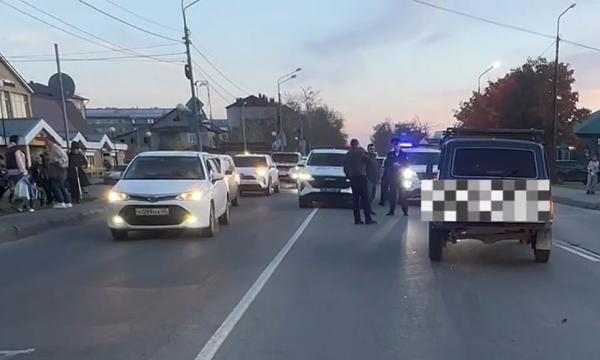 84-летний водитель в Южно-Сахалинске сбил двух маленьких детей на пешеходном переходе 84-летний водитель в Южно-Сахалинске сбил двух маленьких детей на пешеходном переходе