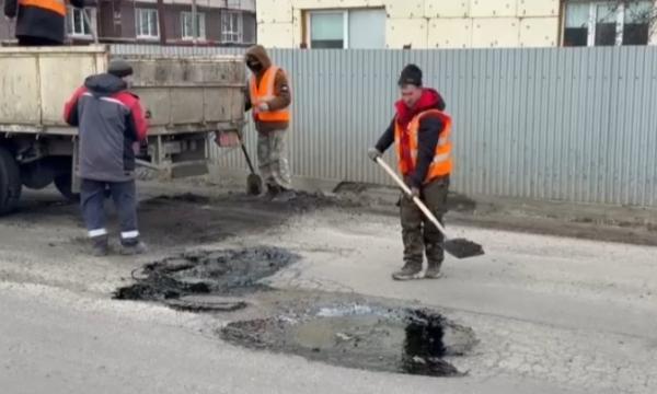 Ямочный ремонт в Поронайском районе начнется в середине мая