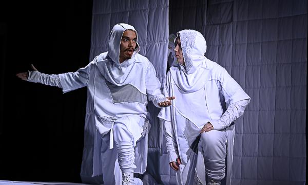 Сахалинский театр кукол завершает сезон шекспировской "Зимней сказкой"