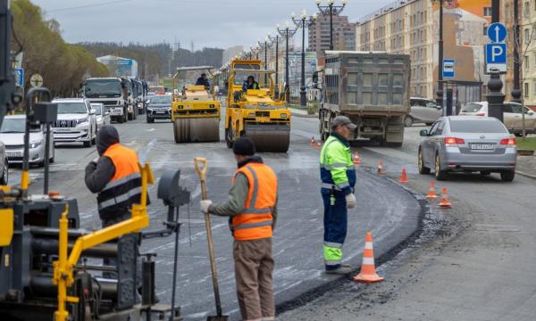 В Южно-Сахалинске отремонтировали 26 000 квадратных метров дорог