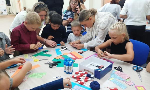 В Южно-Сахалинске прошел благотворительный фестиваль для будущих школьников