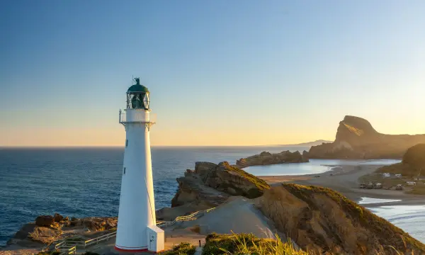 3 к. квартира • Брежневка • 55 кв.м. • 4/4 этаж


















