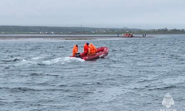Активная фаза поисков пропавшего рыбака на озере Буссе завершена
