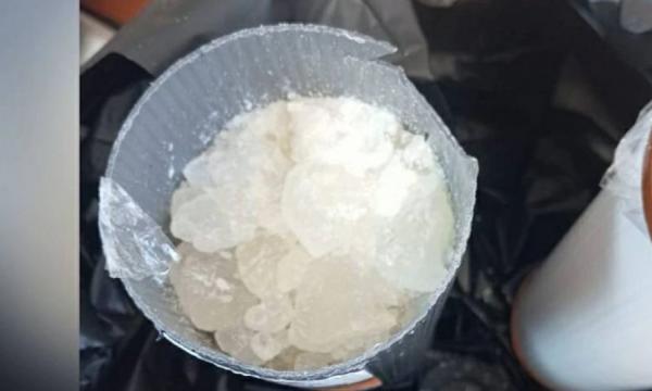 Житель Москвы привез на Сахалине килограмм "синтетики"