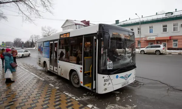 На Сахалине на новогодних праздниках автобусы будет работать по расписанию выходного дня
