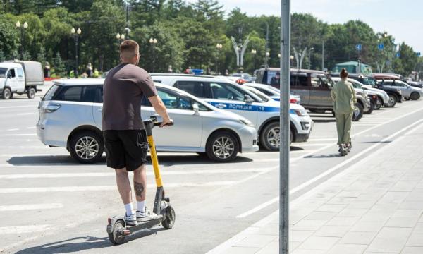 В Южно-Сахалинске ужесточает правила использования электросамокатов