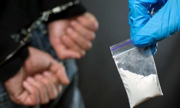 Полиция Невельска задержала местного жителя за сбыт наркотиков