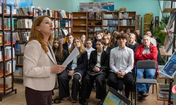 В Сахалинской библиотеке прошла лекция «Арктический прорыв С.О. Макарова» В Сахалинской библиотеке прошла лекция «Арктический прорыв С.О. Макарова»